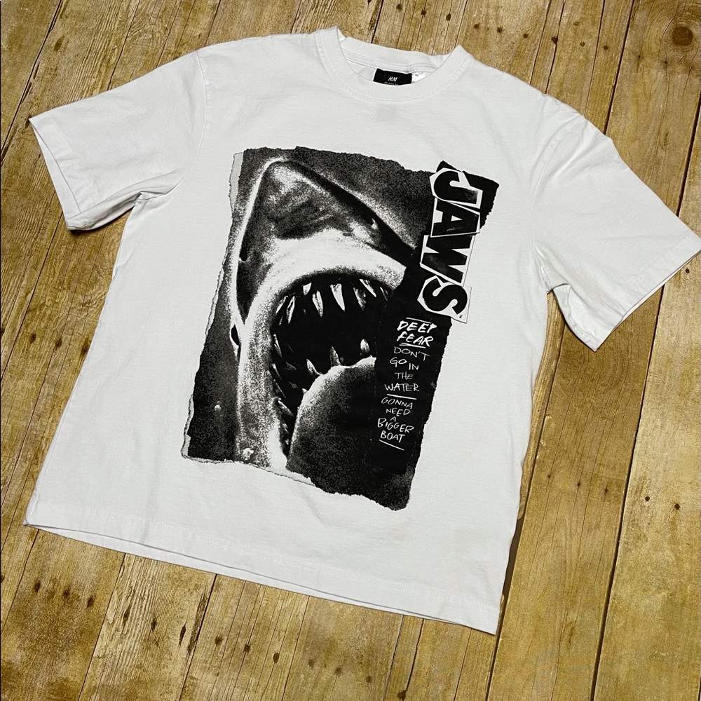 Jaws‎